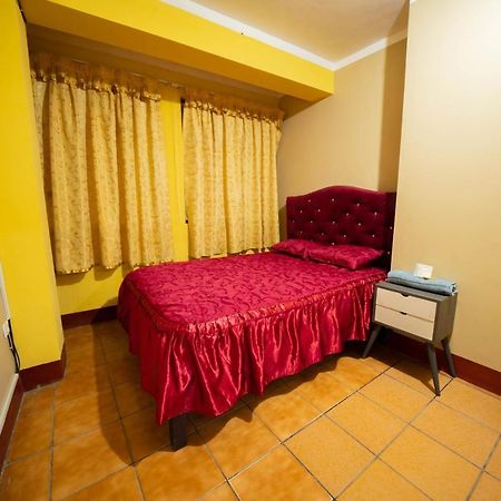 Hostal Tarapaca Hotel Huanuco Luaran gambar