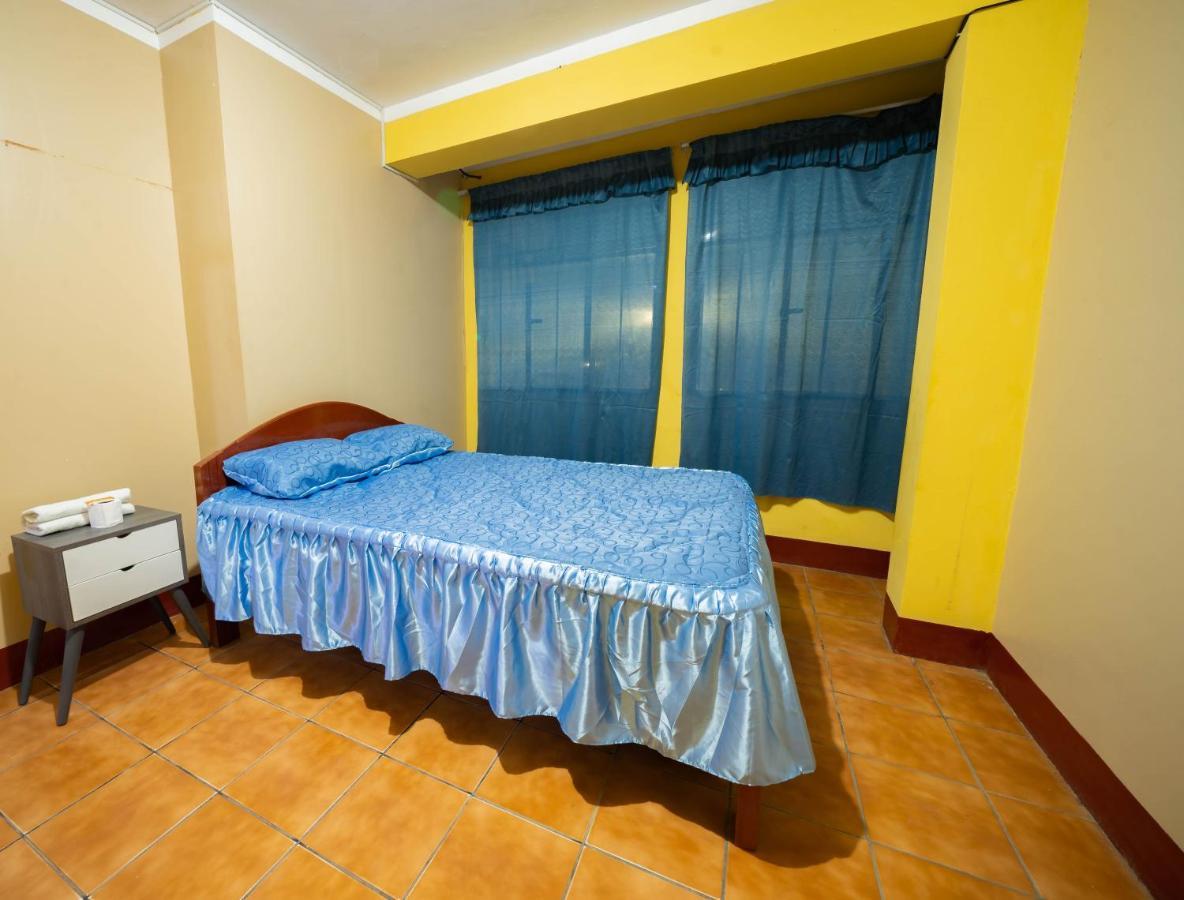 Hostal Tarapaca Hotel Huanuco Luaran gambar