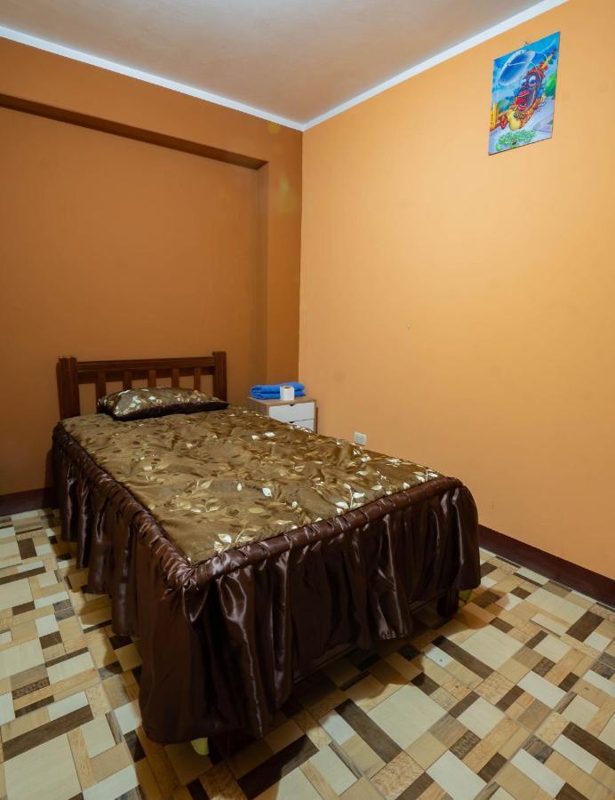 Hostal Tarapaca Hotel Huanuco Luaran gambar